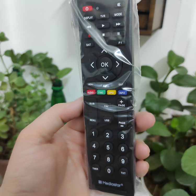 گیرنده فول اچ دی برند مدیا استار مدل R130 قابلیت ست کردن تمام ریموت کنترل های مدیا استار ورژن ۲